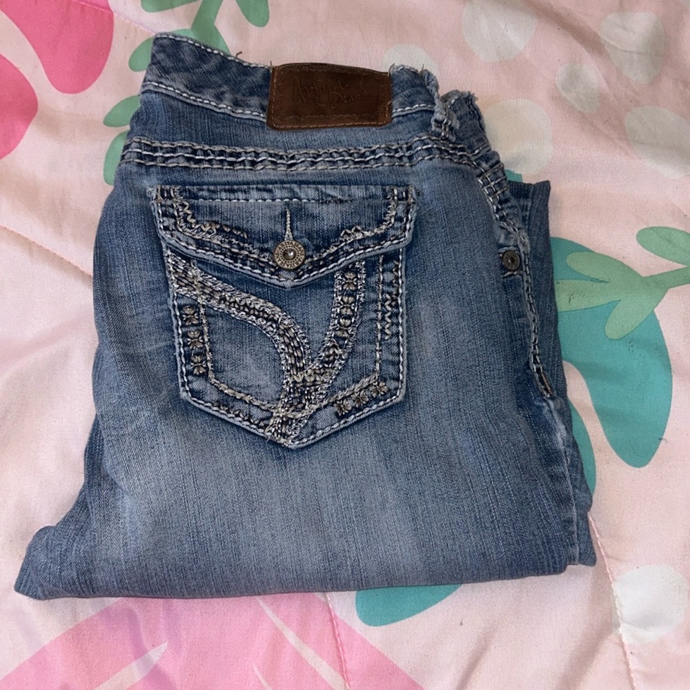 Ariya jeans